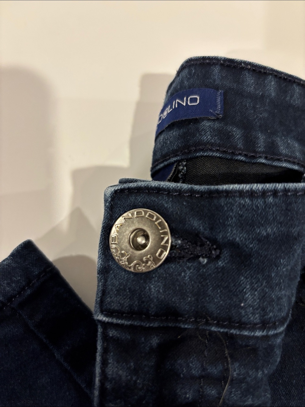 Bandolino Women size 16Dark Blue Slim Straight Jeans capri/crop length 32”. - Picture 2 of 6